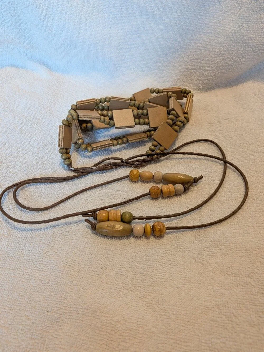 Wood and Bead Tie Belt Green Brown Wooden Beads Accent